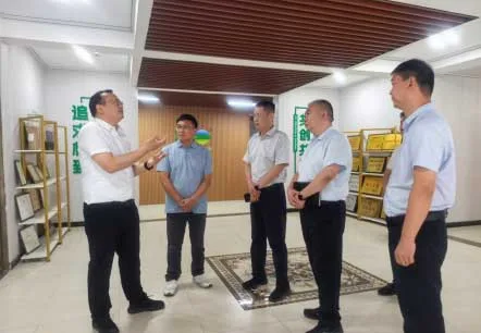 政企聚力谋发展|通许县委书记王飞带队莅临河南牧一药业实地调研指导